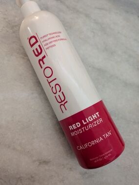 California Tan Restored Red Light Moisturizer